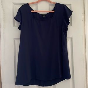 Flutter sleeve shell